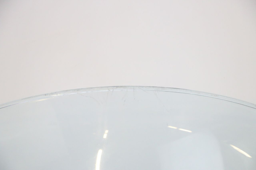photo de WINDSCHUTZSCHEIBE PIAGGIO MP3 125 (2006 - 2014) - Detaillierte Sichtprüfung