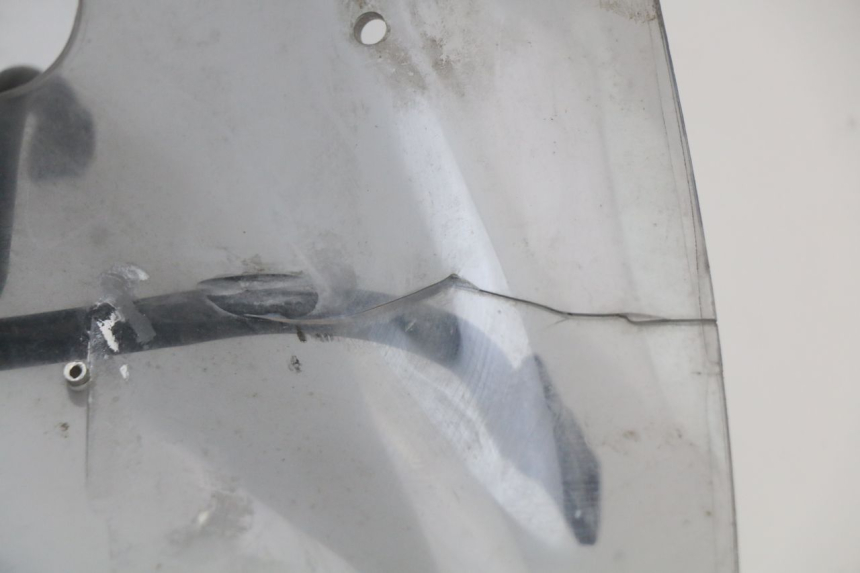 photo de WINDSCHUTZSCHEIBE PEUGEOT LUDIX 50 (2005 - 2007) - Alternative Perspektive