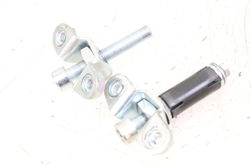 photo de WINDSCHUTZSCHEIBE PIAGGIO NRG POWER PUREJET 50 (2018 - 2021) - Charakteristische Merkmale