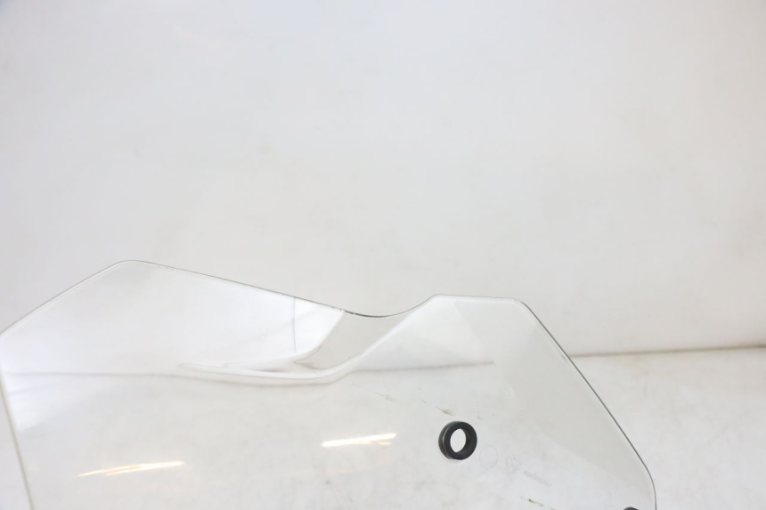 photo de WINDSCHUTZSCHEIBE BMW R GS 1250 (2021 - 2024) - Zoom auf Gebrauchszustand