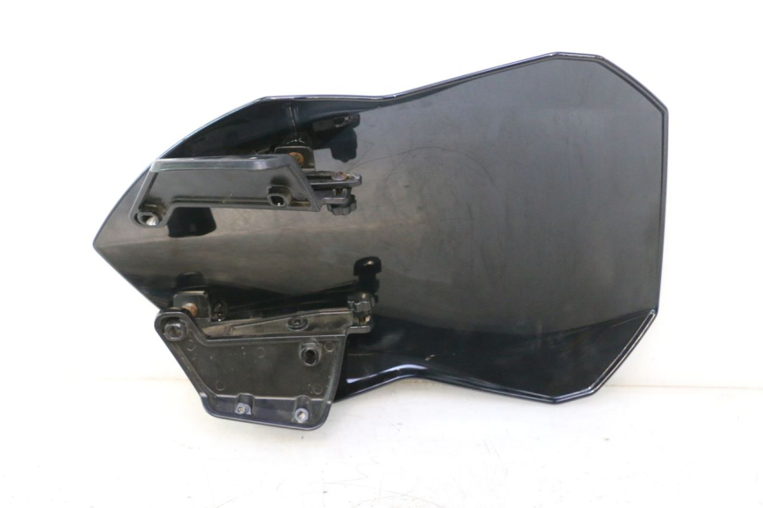 photo de WINDSCHUTZSCHEIBE JM MOTORS R-MAX TECH 50 (2024 - 2026) - Zoom auf Gebrauchszustand