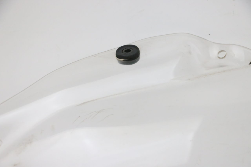 photo de WINDSCHUTZSCHEIBE PEUGEOT SATELIS COMPRESSOR K15 125 (2006 - 2009) - Hochauflösende Nahaufnahme