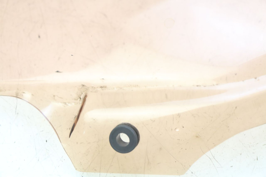 photo de WINDSCHUTZSCHEIBE PEUGEOT SATELIS 125 (2010 - 2012) - Weitere Ansicht des Artikels