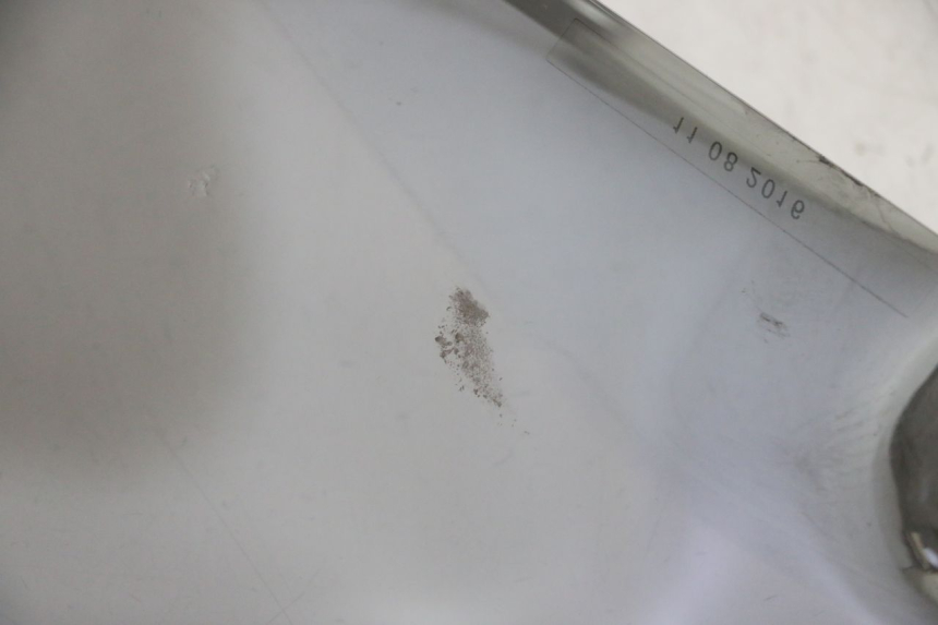 photo de WINDSCHUTZSCHEIBE PEUGEOT SATELIS 125 (2013 - 2018) - Oberflächenzustand und Material