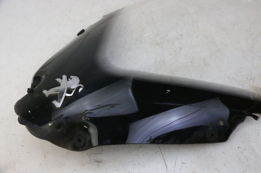 photo de WINDSCHUTZSCHEIBE PEUGEOT SATELIS 125 (2010 - 2012) - Kennzeichnungen und Originalreferenzen