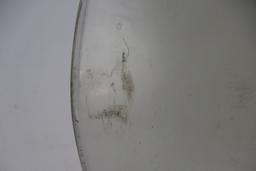 photo de WINDSCHUTZSCHEIBE PEUGEOT SATELIS 125 (2006 - 2009) - Ergänzendes Produktfoto