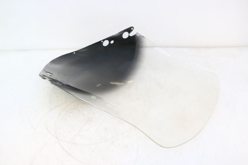 photo de WINDSCHUTZSCHEIBE RAZZO STEED 125 (2012 - 2018) - Detailansicht des Bauteils