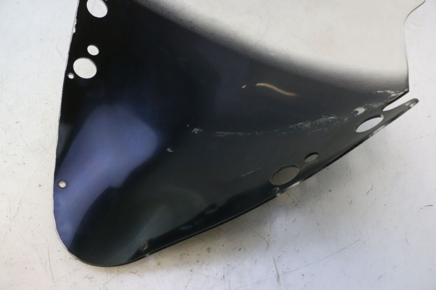 photo de WINDSCHUTZSCHEIBE RAZZO STEED 125 (2012 - 2018) - Oberflächenzustand und Material