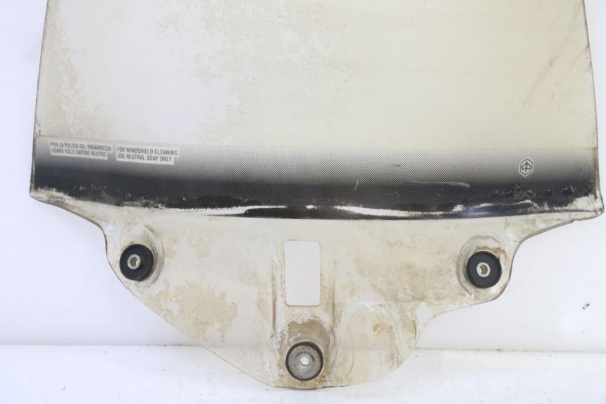 photo de WINDSCHUTZSCHEIBE PIAGGIO SUPER LX 125 (2000 - 2003) - Zoom auf Gebrauchszustand