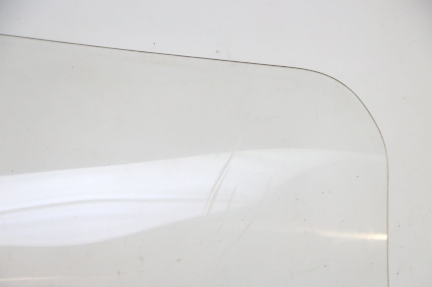 photo de WINDSCHUTZSCHEIBE SUZUKI BURGMAN 125 (2015 - 2017) - Qualität der Gebrauchtware