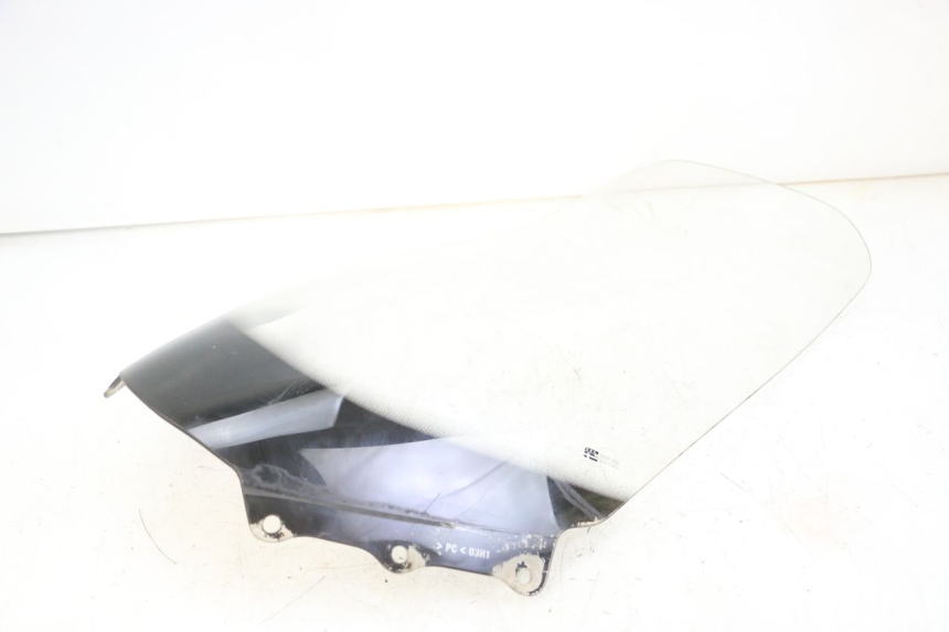 photo de WINDSCHUTZSCHEIBE SUZUKI BURGMAN 125 (2015 - 2017) - Details der Befestigungspunkte