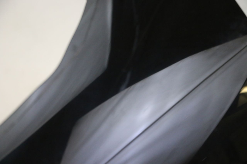 photo de WINDSCHUTZSCHEIBE SUZUKI SV S 650 (2003 - 2009) - Detailansicht des Bauteils