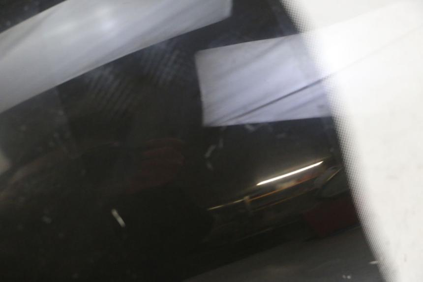 photo de WINDSCHUTZSCHEIBE YAMAHA TDM ABS 900 (2002 - 2014) - Zoom auf Komponenten