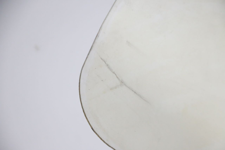 photo de WINDSCHUTZSCHEIBE SUZUKI UH BURGMAN 125 (2002 - 2006) - Charakteristische Merkmale