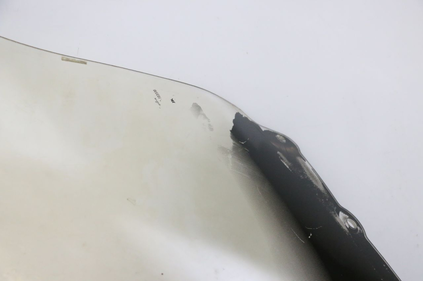 photo de WINDSCHUTZSCHEIBE SUZUKI UH BURGMAN 125 (2002 - 2006) - Ergänzendes Produktfoto