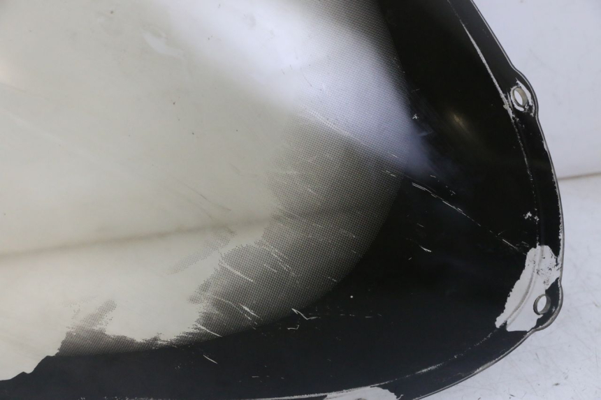 photo de WINDSCHUTZSCHEIBE SUZUKI UH BURGMAN 125 (2002 - 2006) - Detaillierte Sichtprüfung