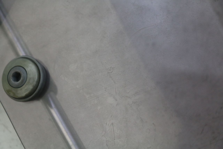 photo de WINDSCHUTZSCHEIBE PIAGGIO VESPA SPRINT 2T 50 (2014 - 2018) - Weitere Ansicht des Artikels