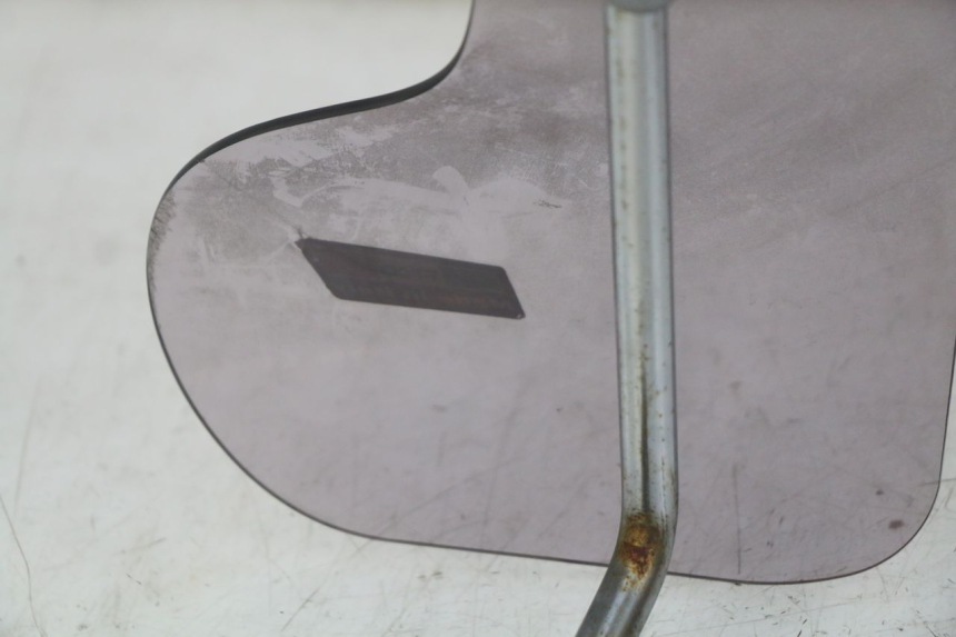 photo de WINDSCHUTZSCHEIBE PIAGGIO VESPA SPRINT 2T 50 (2014 - 2018) - Alternative Perspektive