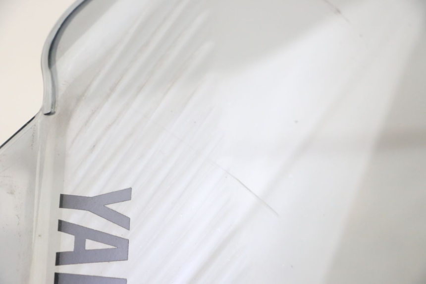 photo de WINDSCHUTZSCHEIBE YAMAHA X-MAX XMAX 125 (2010 - 2013) - Zoom auf Gebrauchszustand