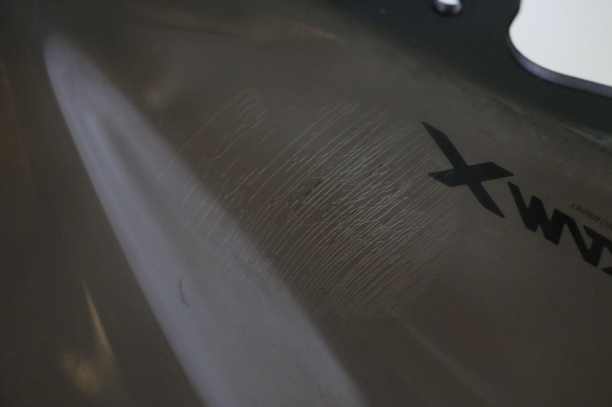 photo de WINDSCHUTZSCHEIBE YAMAHA X-MAX XMAX 125 (2010 - 2013) - Detailansicht des Bauteils