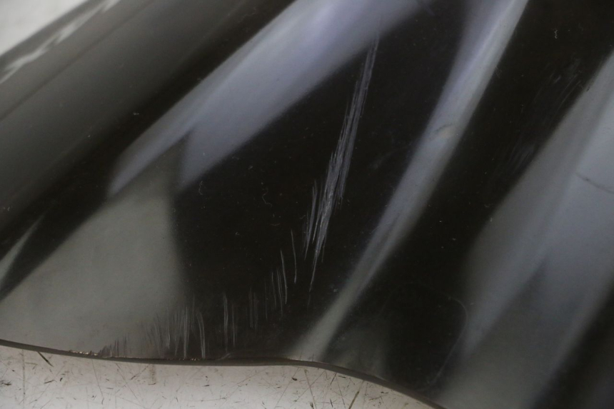 photo de WINDSCHUTZSCHEIBE YAMAHA X-MAX XMAX 125 (2010 - 2013) - Detaillierte Sichtprüfung