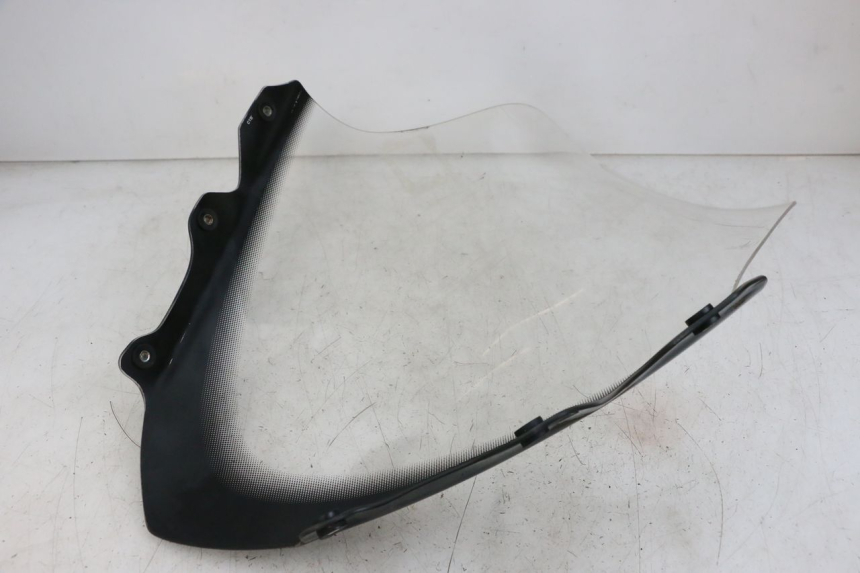 photo de WINDSCHUTZSCHEIBE PIAGGIO X10 125 (2012 - 2017) - Zoom auf Gebrauchszustand