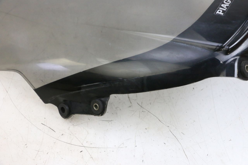 photo de WINDSCHUTZSCHEIBE PIAGGIO X8 125 (2004 - 2007) - Zoom auf Gebrauchszustand