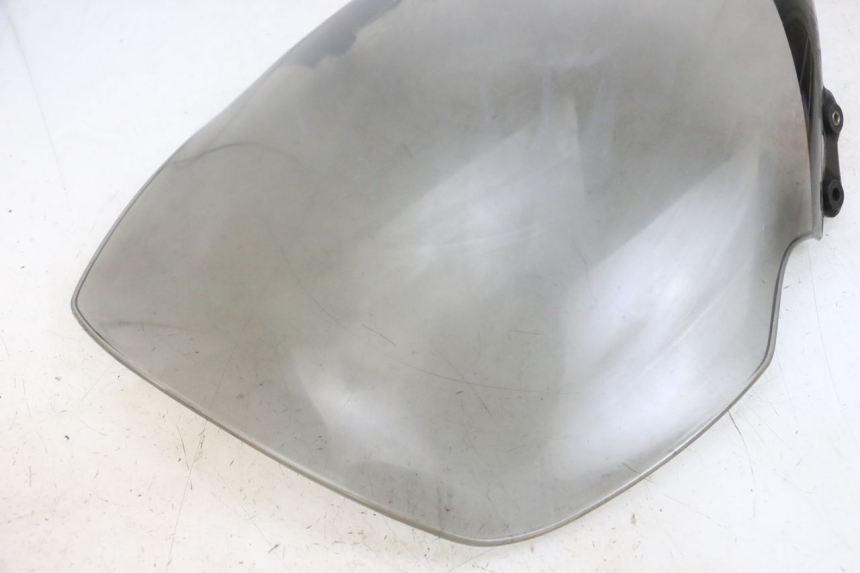 photo de WINDSCHUTZSCHEIBE PIAGGIO X8 125 (2004 - 2007) - Alternative Perspektive