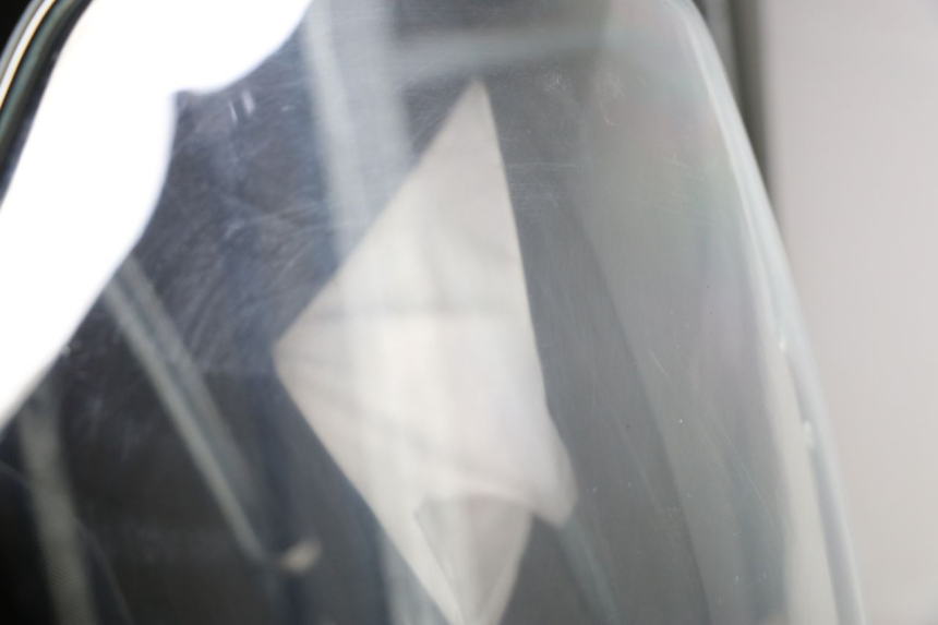 photo de WINDSCHUTZSCHEIBE HONDA XLV VARADERO 125 (2000 - 2006) - Technische Nahaufnahme