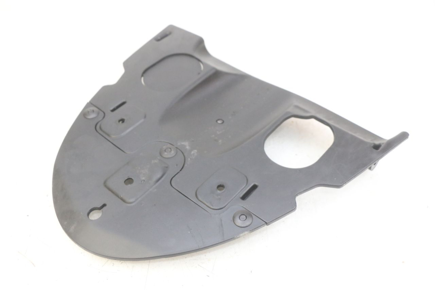 photo de HINTERER RADABDECKUNG KYMCO AGILITY 16+ 4T 50 (2018 - 2023) - Gesamtansicht des Produkts