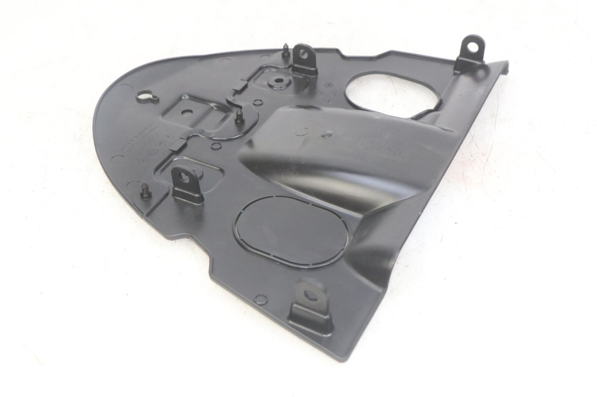 photo de HINTERER RADABDECKUNG KYMCO AGILITY 16+ 4T 50 (2018 - 2023) - Hauptansicht