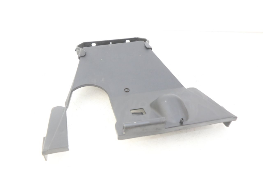 photo de HINTERER RADABDECKUNG KYMCO AGILITY 4T 50 (2018 - 2022) - Zoom auf Gebrauchszustand