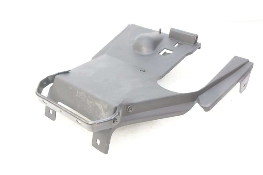 photo de HINTERER RADABDECKUNG KYMCO AGILITY 4T 50 (2018 - 2022) - Alternative Perspektive