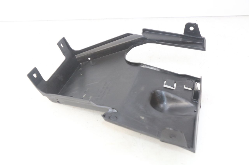 photo de HINTERER RADABDECKUNG KYMCO AGILITY DELIVERY 4T 50 (2018 - 2023) - Detailansicht des Bauteils