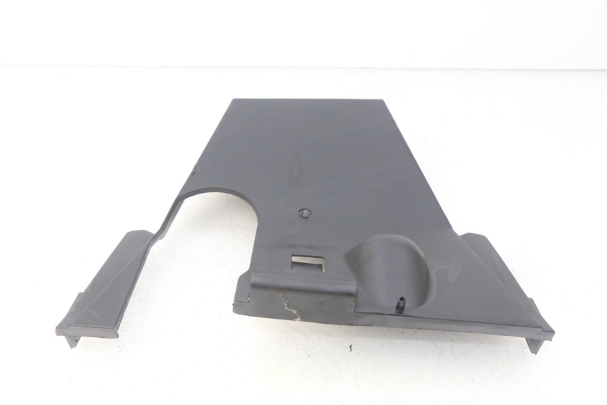 photo de HINTERER RADABDECKUNG KYMCO AGILITY DELIVERY 4T 50 (2018 - 2023) - Zoom auf Gebrauchszustand