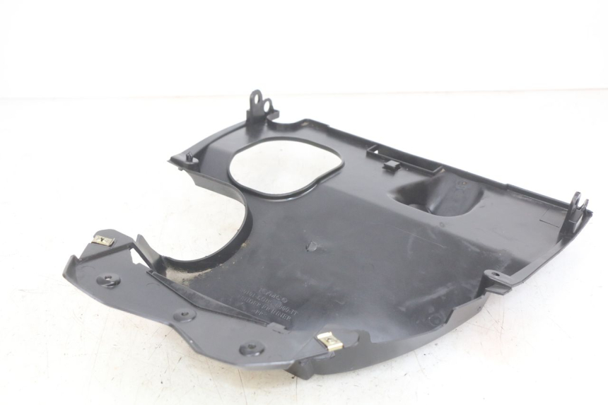 photo de HINTERER RADABDECKUNG KYMCO AGILITY NAKED RENOUVO 2T 50 (2011 - 2018) - Alternative Perspektive