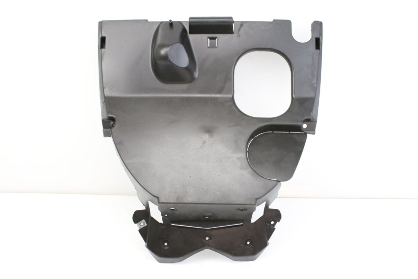 photo de HINTERER RADABDECKUNG KYMCO AGILITY NAKED RENOUVO 4T 50 (2018 - 2020) - Alternative Perspektive