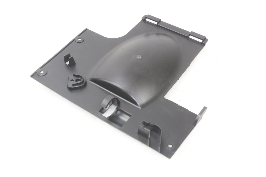 photo de RADHAUS HINTEN JM MOTORS F45i 4T 50 (2020 - 2023) - Zoom auf Gebrauchszustand