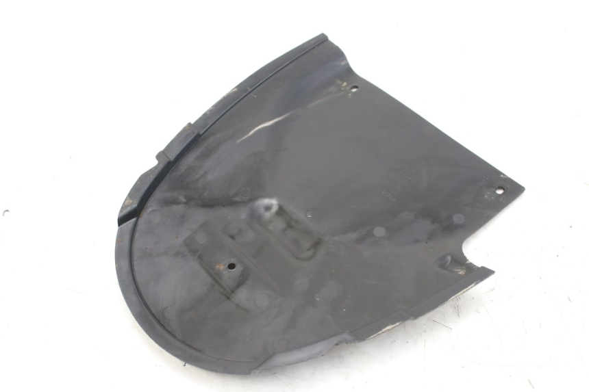 photo de HINTERER RADABDECKUNG PIAGGIO FLY 4T 50 (2013 - 2017) - Detailansicht des Bauteils