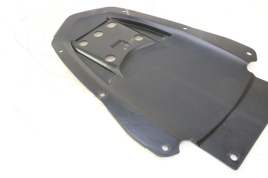 photo de RADHAUS HINTEN YAMAHA FZ8 800 (2010 - 2016) - Details der Befestigungspunkte