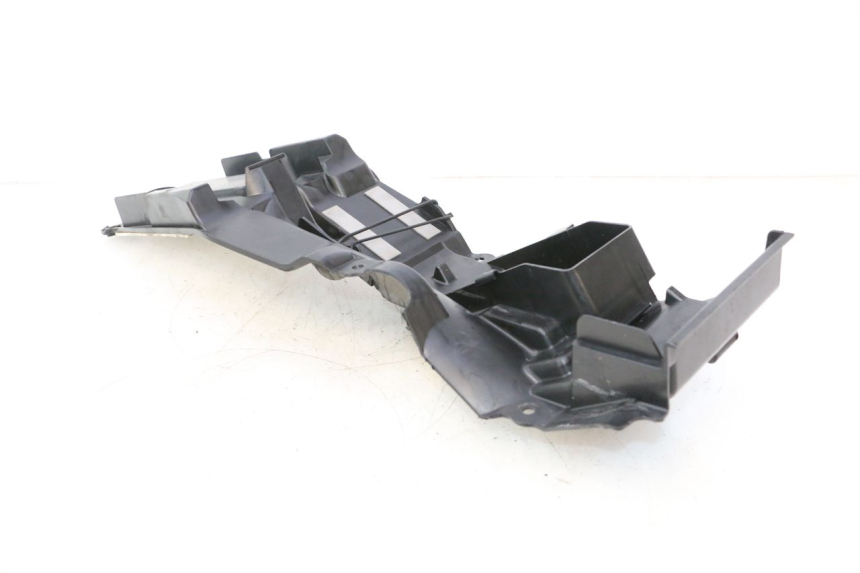 photo de RADHAUS HINTEN SUZUKI GSR 600 (2005 - 2012) - Alternative Perspektive