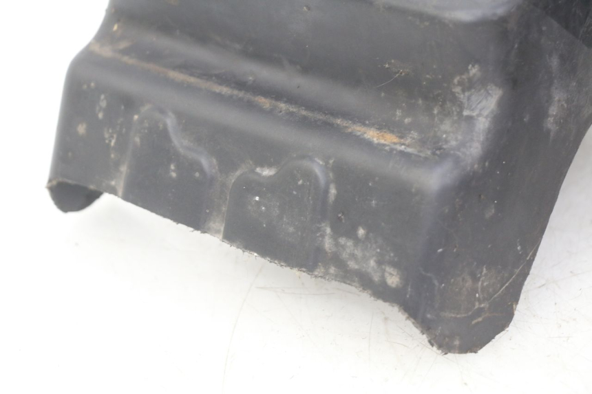 photo de HINTERER RADABDECKUNG SUZUKI GSX-F GSX  F 1100 (1988 - 1994) - Oberflächenzustand und Material