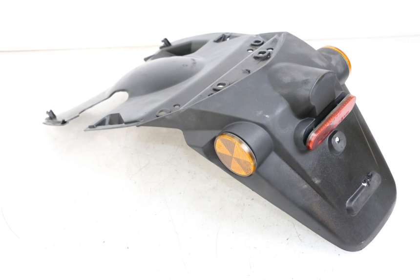 photo de HINTERER RADABDECKUNG PEUGEOT KISBEE 4T 50 (2010 - 2017) - Technische Nahaufnahme