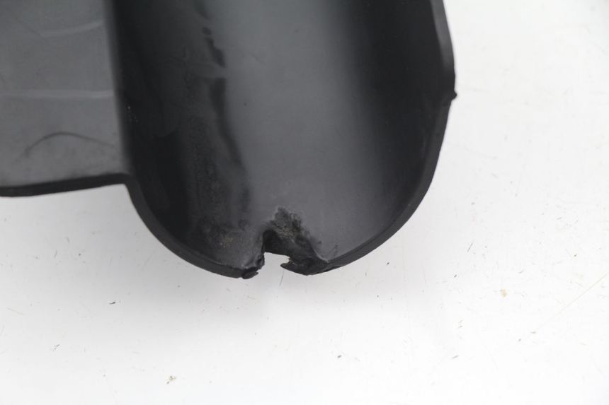 photo de RADHAUS HINTEN PEUGEOT LOOXOR 50 (2001 - 2004) - Details der Befestigungspunkte