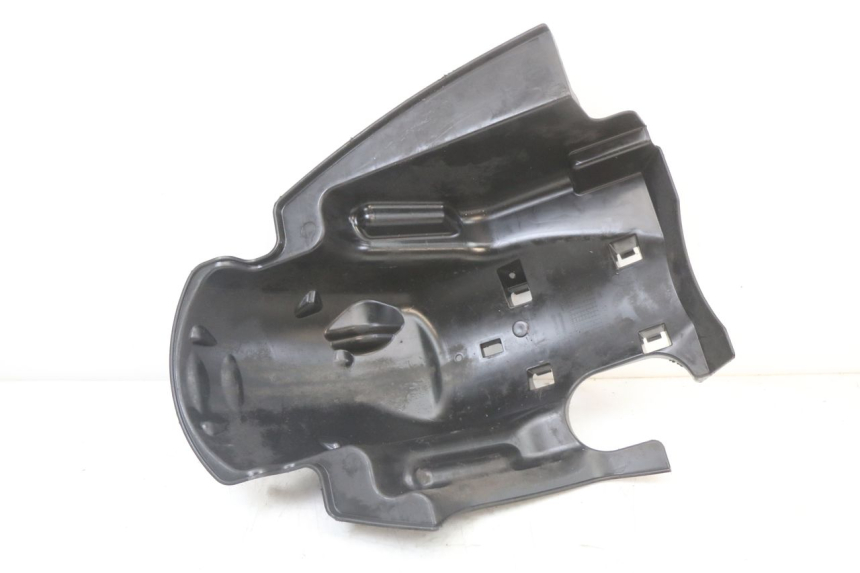 photo de RADHAUS HINTEN PEUGEOT DJANGO 125 (2014 - 2017) - Details der Befestigungspunkte