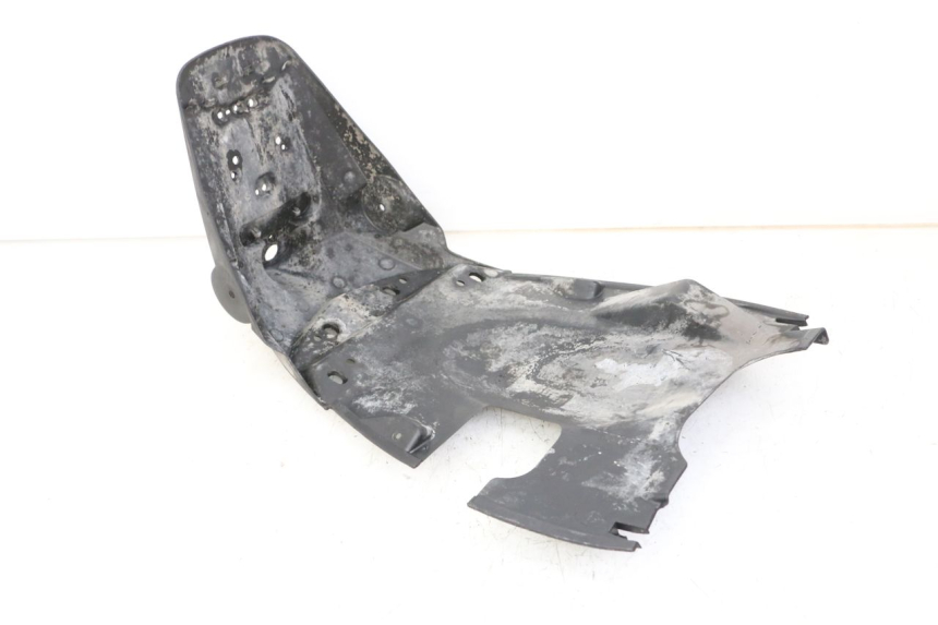 photo de HINTERER RADABDECKUNG PEUGEOT KISBEE 4T 50 (2018 - 2022) - Zoom auf Gebrauchszustand