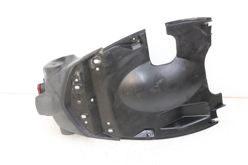 photo de HINTERER RADABDECKUNG PEUGEOT KISBEE 4T 50 (2018 - 2022) - Alternative Perspektive