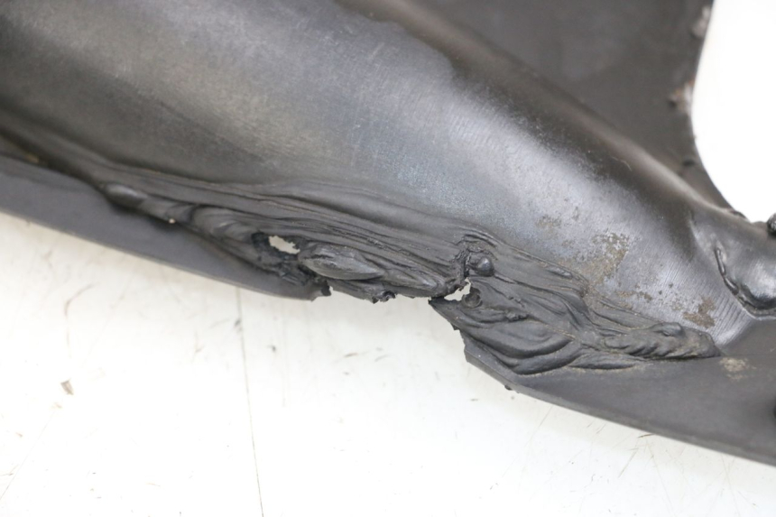 photo de RADHAUS HINTEN APRILIA RS 50 (2006 - 2010) - Details der Befestigungspunkte