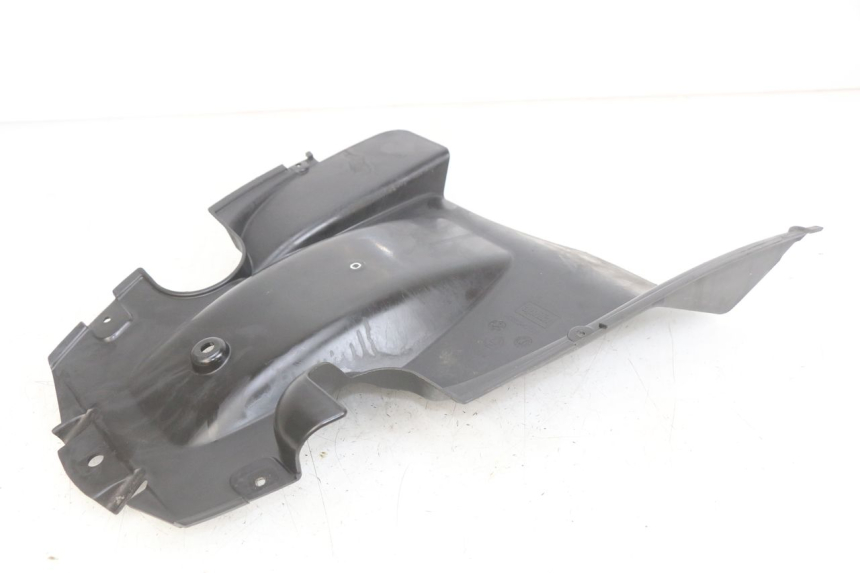 photo de HINTERER RADABDECKUNG APRILIA SCARABEO LIGHT 125 (2007 - 2011) - Zoom auf Gebrauchszustand