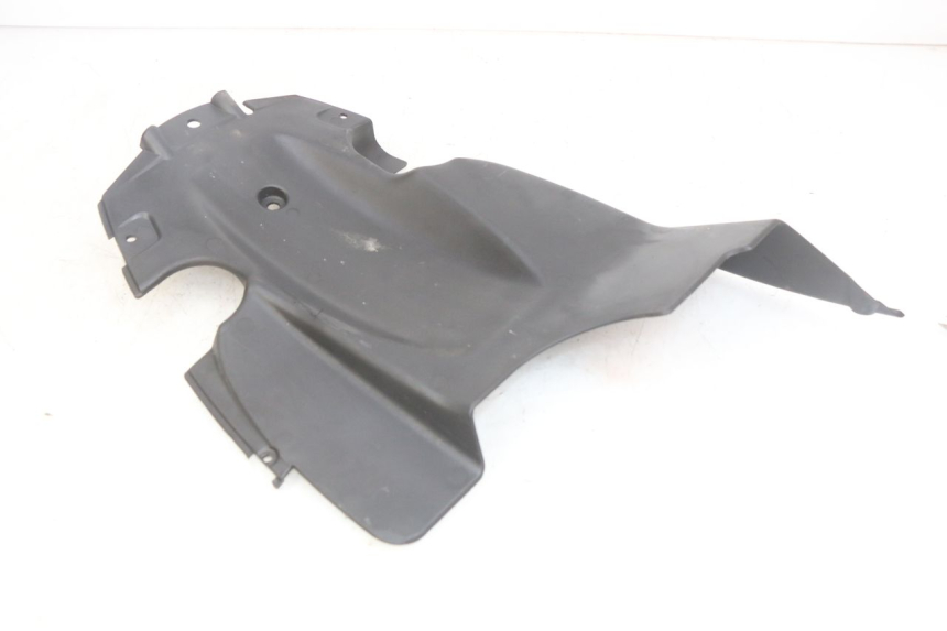 photo de HINTERER RADABDECKUNG APRILIA SCARABEO LIGHT 125 (2007 - 2011) - Technische Nahaufnahme